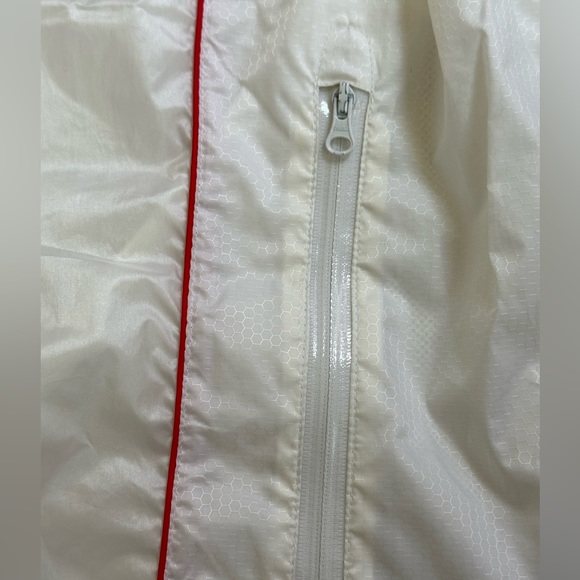 Ferrari Puma Windbreaker Jacket White Red Nylon Glanz Size XL - Picture 8 of 14